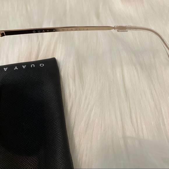 QUAY High Key Rimless NWOT - Picture 6 of 6